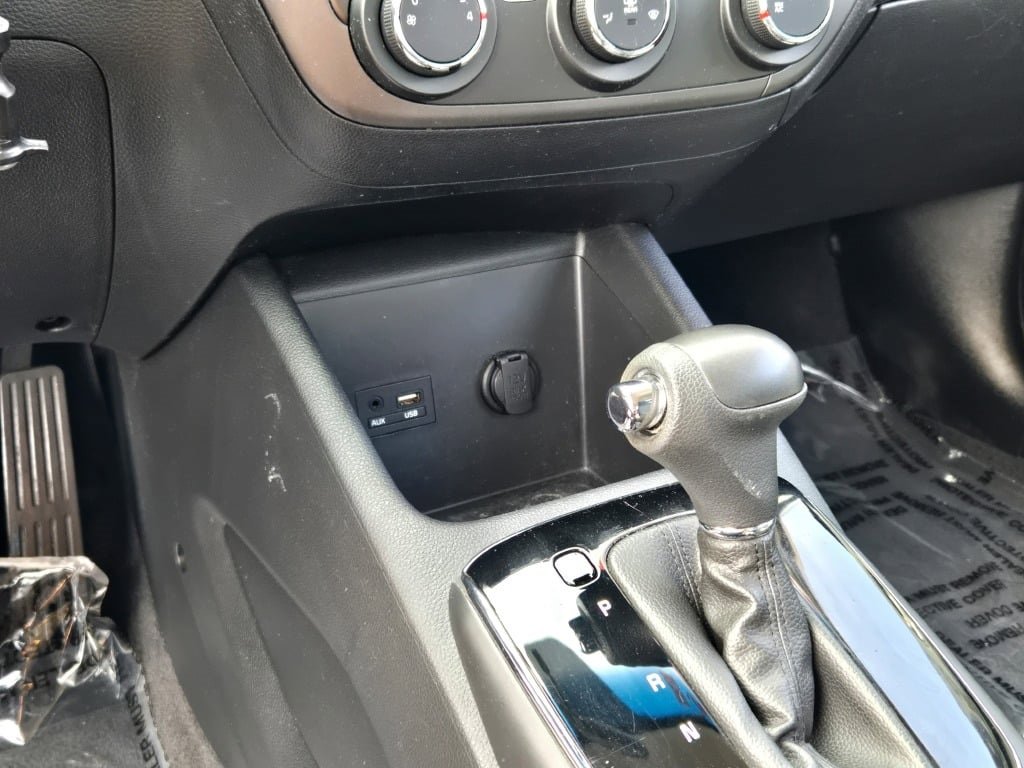 2018 Kia Forte LX Base photo 21