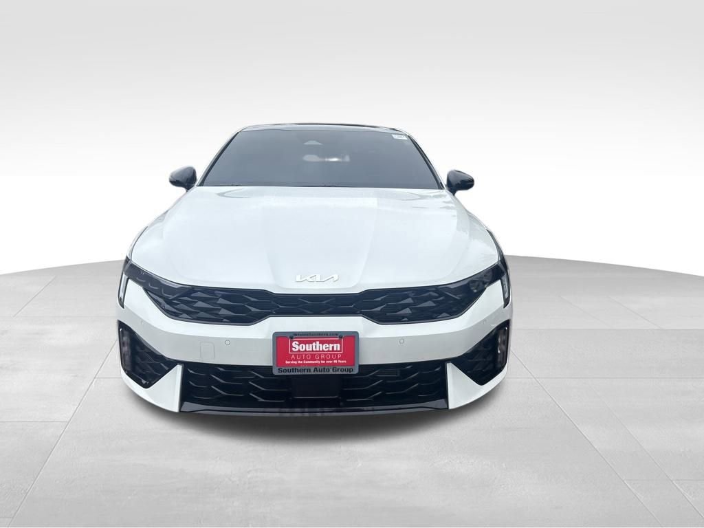 2025 Kia K5 GT-Line photo 3