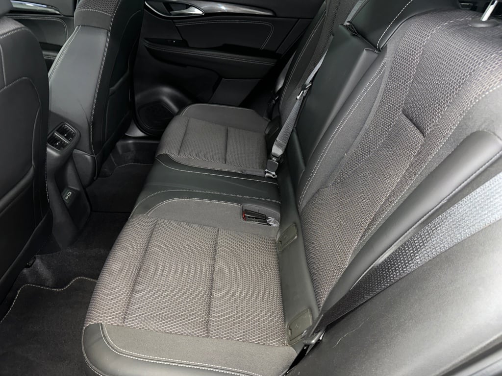 2021 Buick Envision Preferred photo 17