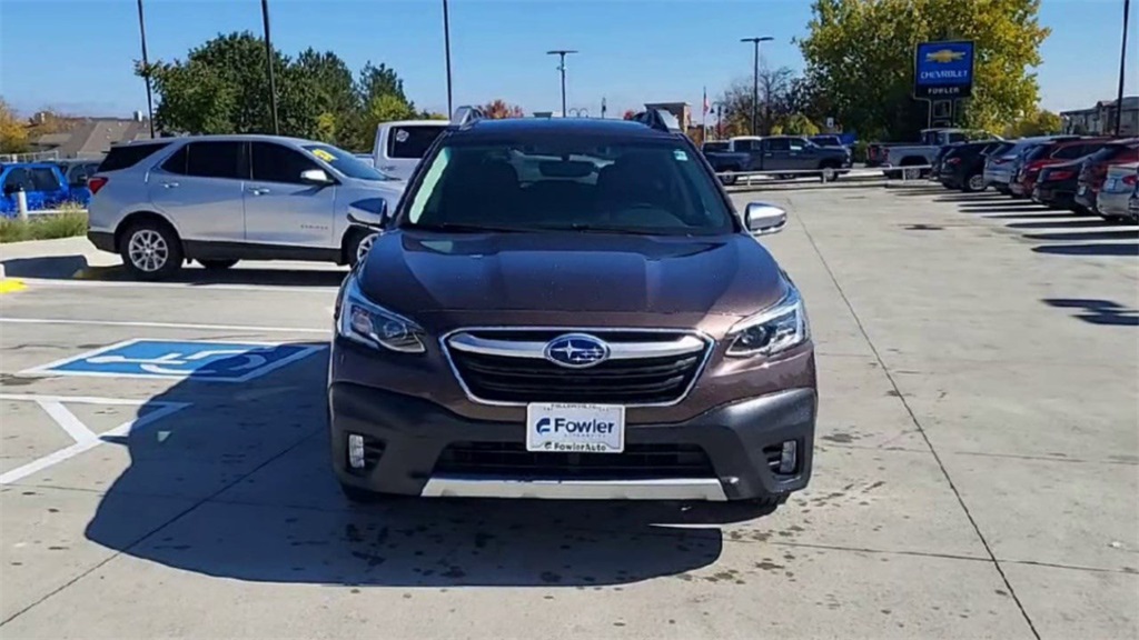 2021 Subaru Outback Touring photo 4