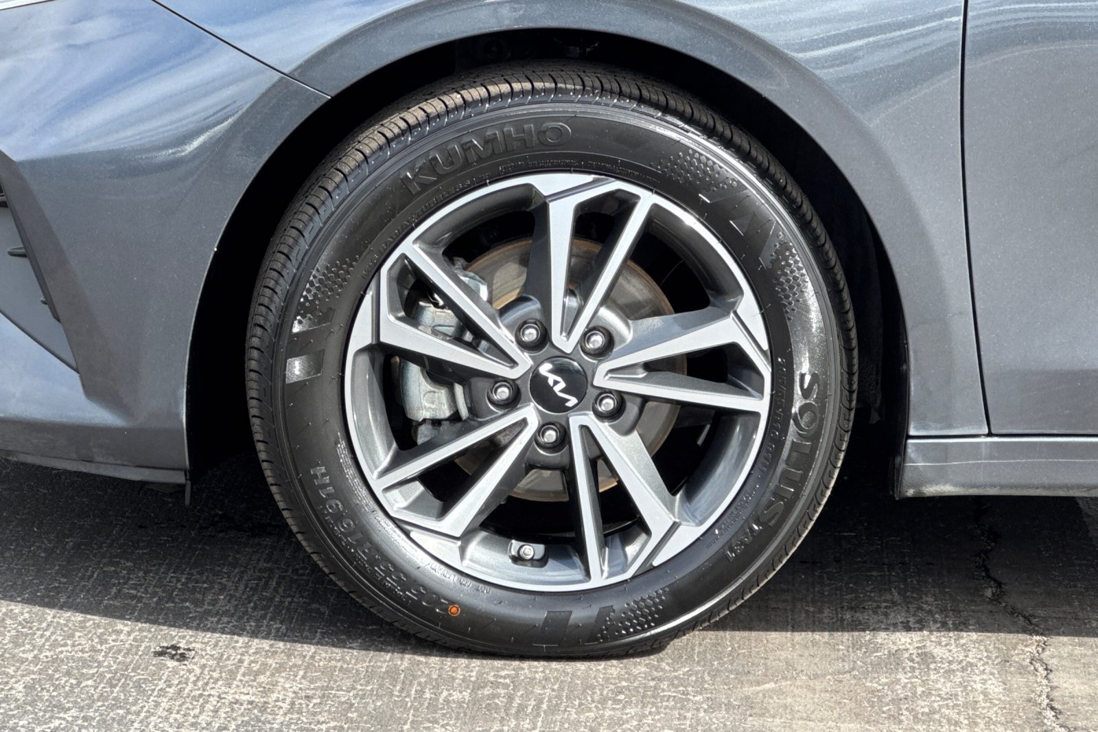2022 Kia Forte FE LXS photo 11