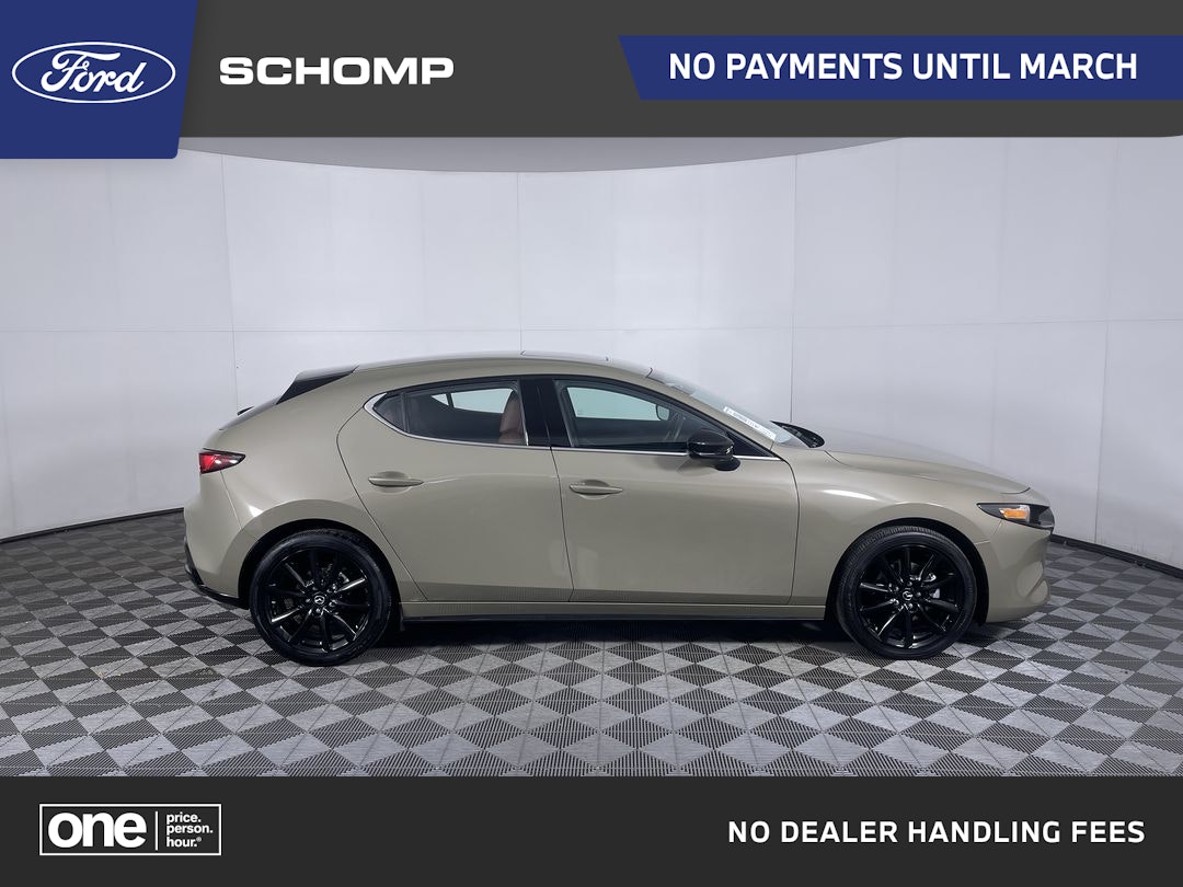 2024 Mazda Mazda3 Carbon Turbo's photo