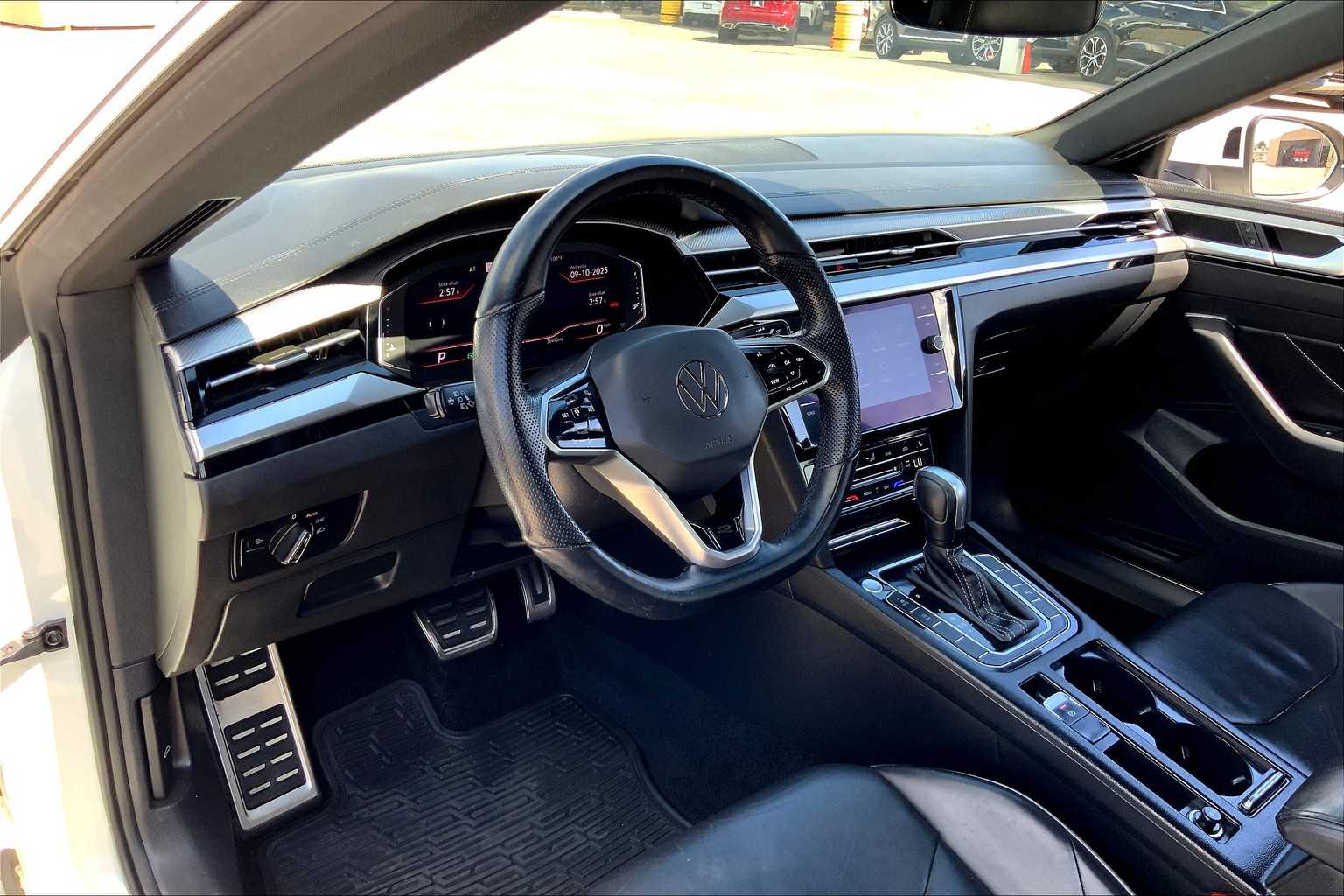 2021 Volkswagen Arteon SEL R-Line photo 15