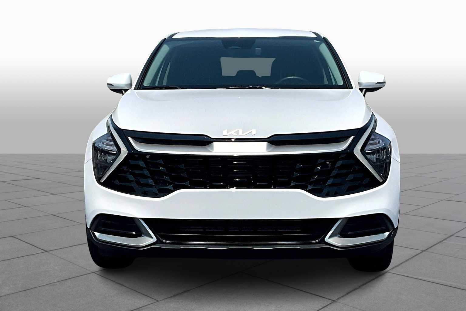 Image 2 of Pre-Owned 2023 2023 Kia Sportage EX With Navigation