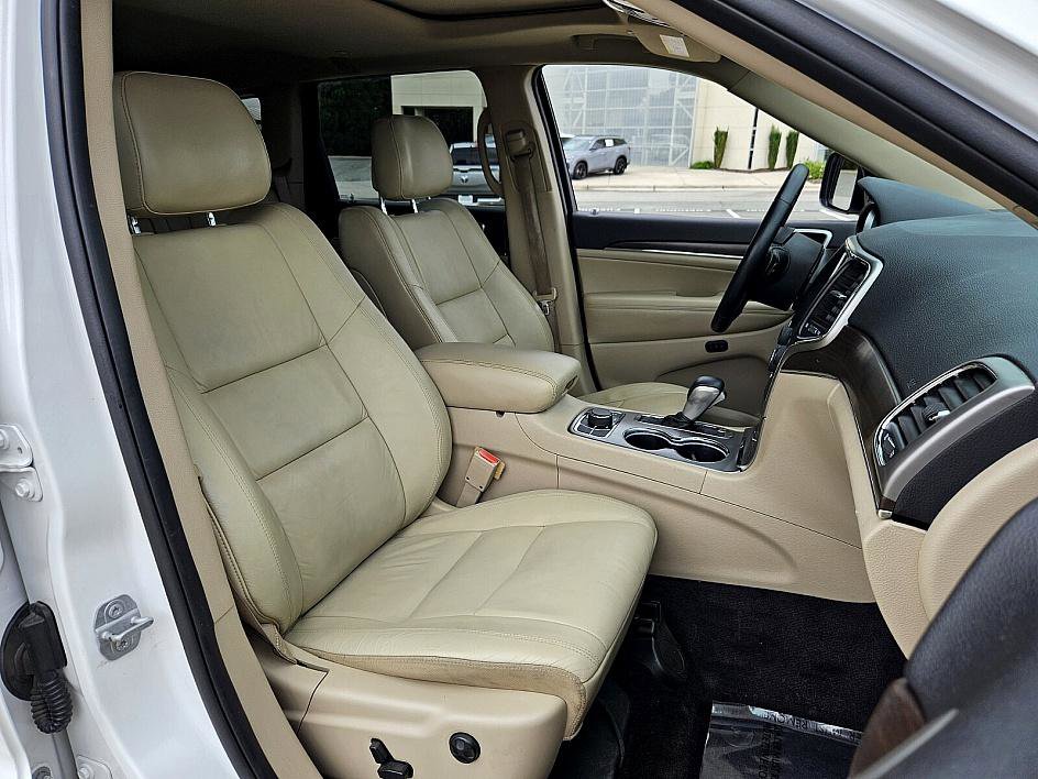 2018 Jeep Grand Cherokee Limited photo 12