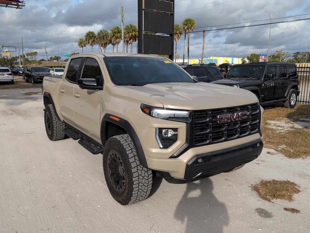2023 GMC Canyon AT4's photo