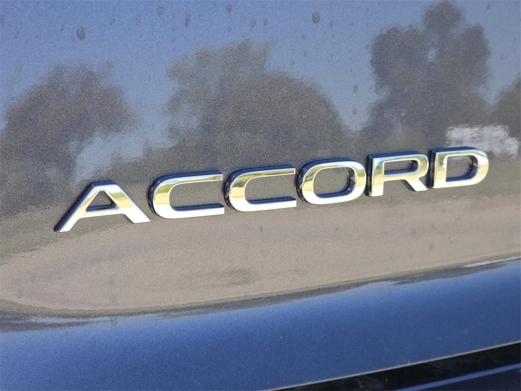 2025 Honda Accord SE photo 5