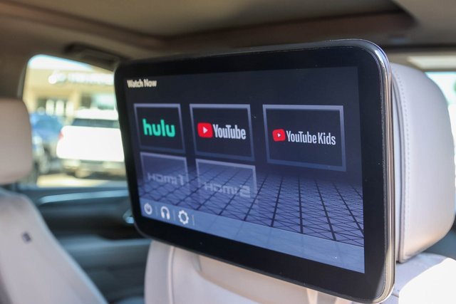 2023 Gmc Yukon SLT photo 24