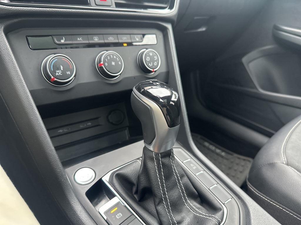 2022 Volkswagen Taos SE photo 13