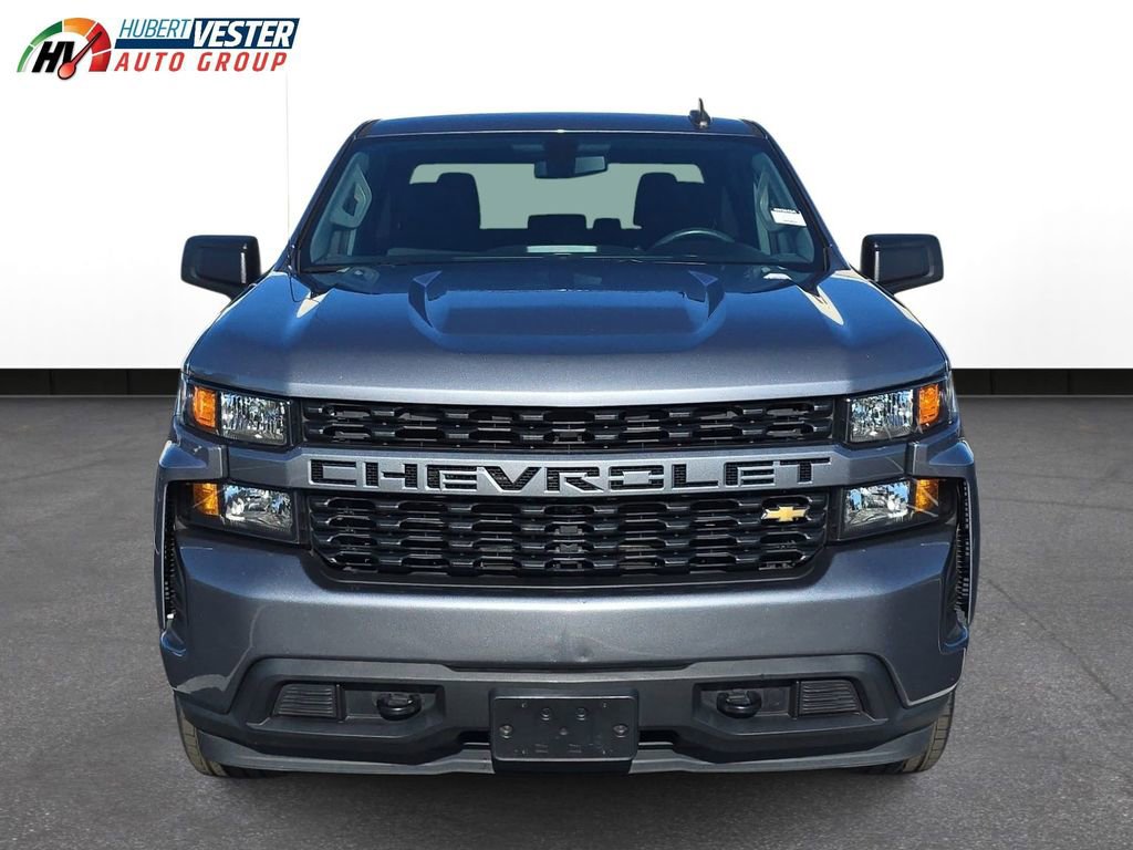 2022 Chevrolet Silverado 1500 Custom photo 3