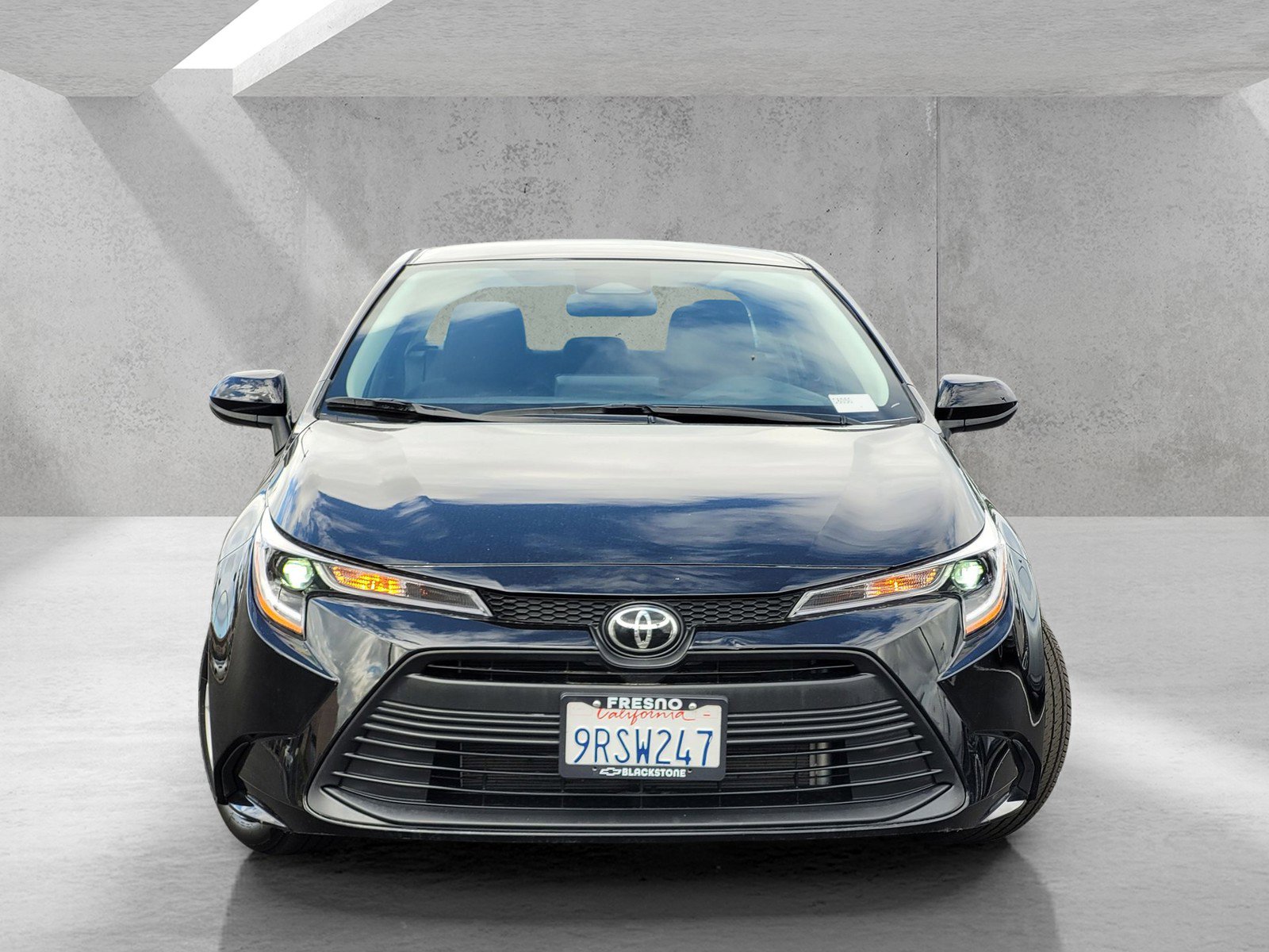 Used 2025 Toyota Corolla LE with VIN 5YFB4MDE8SP256597 for sale in Kansas City