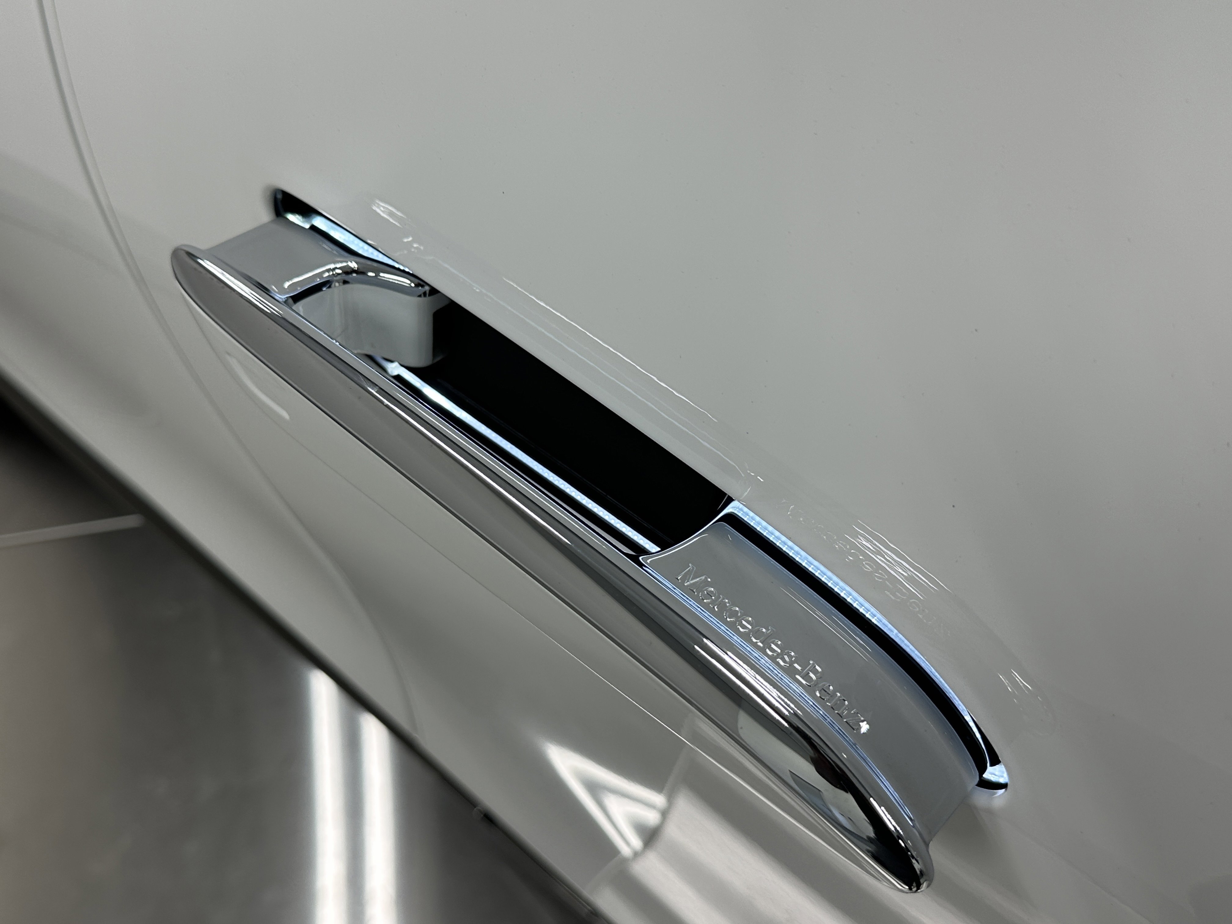 2024 Mercedes Benz EQE SUV AMG 4MATIC photo 9