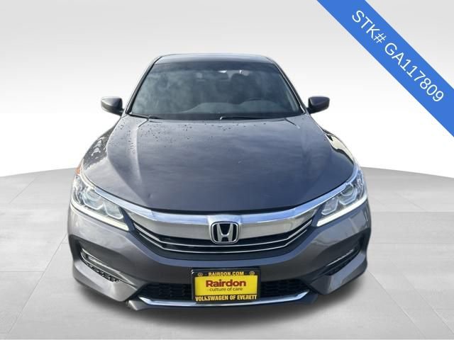 2016 Honda Accord Sport photo 3