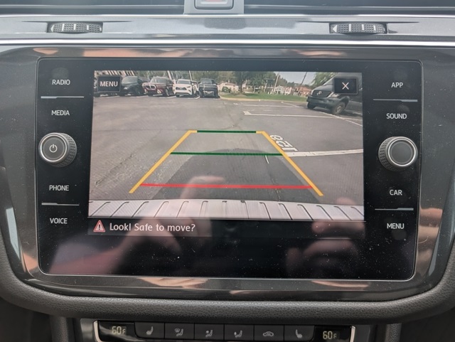 2020 Volkswagen Tiguan SE R-Line Black photo 19