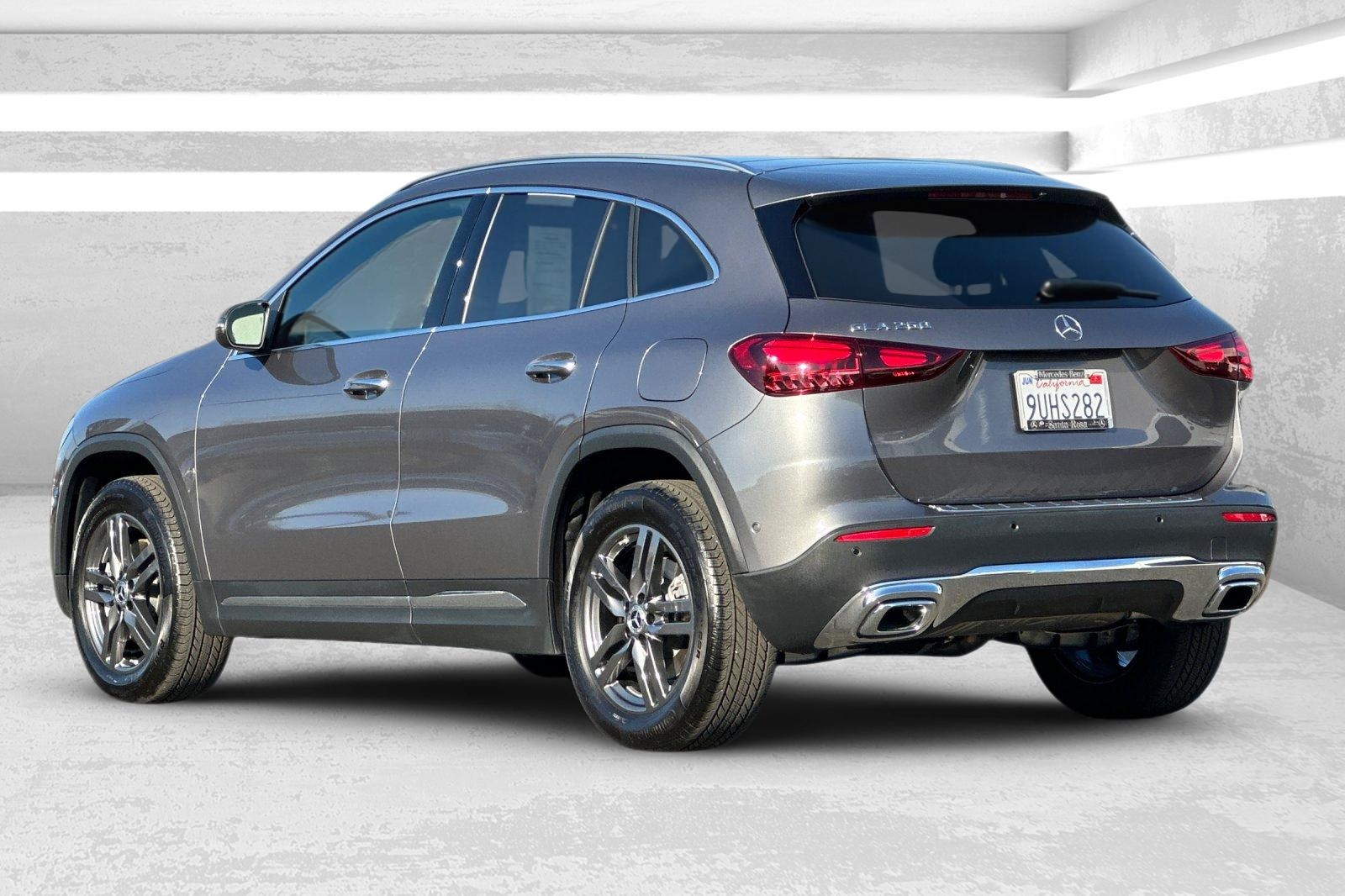 2025 Mercedes Benz GLA 250 photo 4