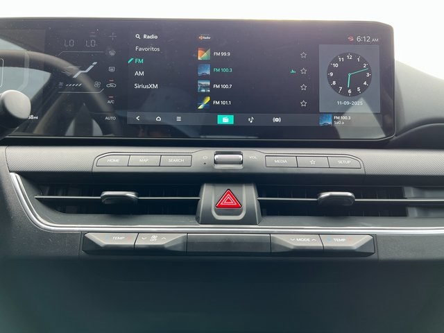 2025 Kia K4 EX photo 20