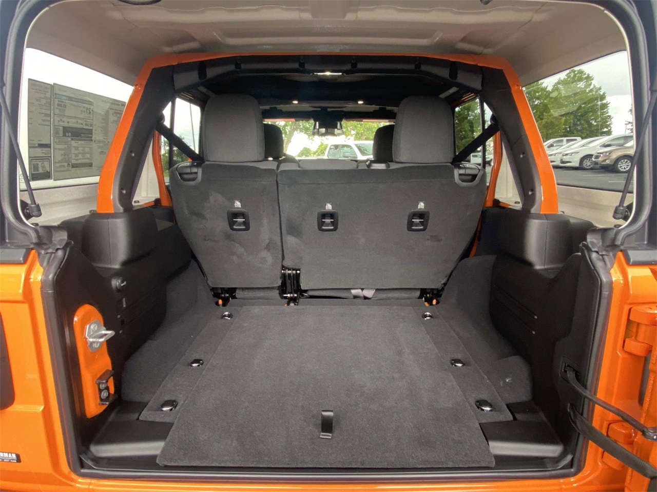 2025 Jeep Wrangler Willys photo 26