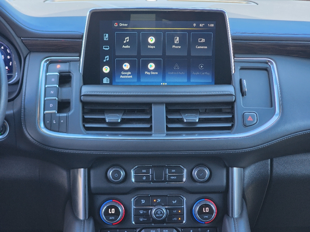 2022 Chevrolet Tahoe LT photo 3