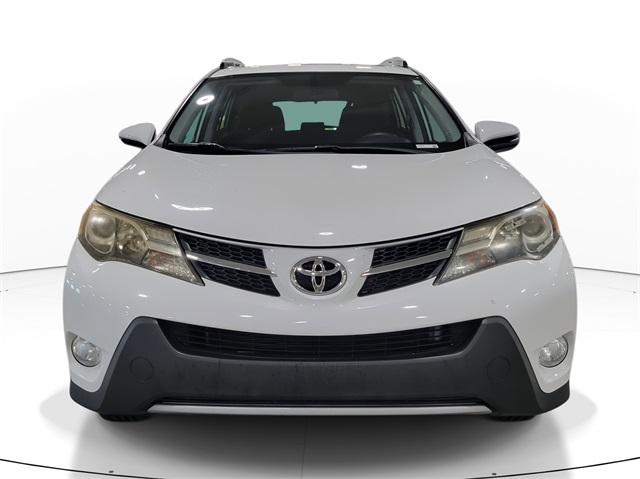 2014 Toyota RAV4 XLE photo 2