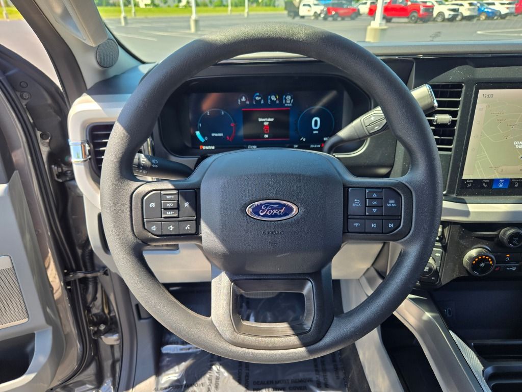 2025 Ford F-250 XLT photo 31