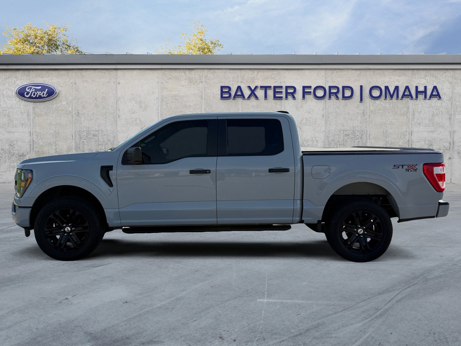 2023 Ford F-150 XL photo 9