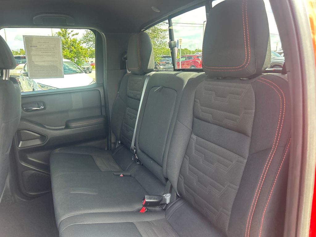 2022 Nissan Frontier PRO-X photo 18