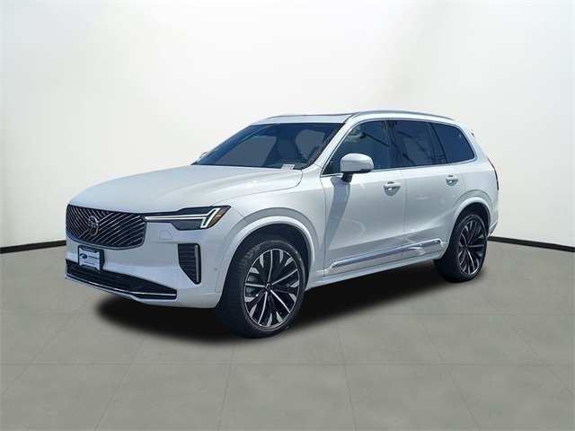 2025 Volvo XC90 Plus's photo