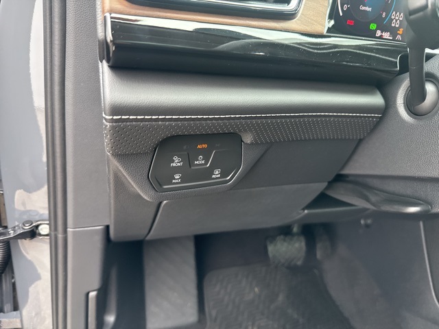 2026 Volkswagen Atlas SE Technology photo 30