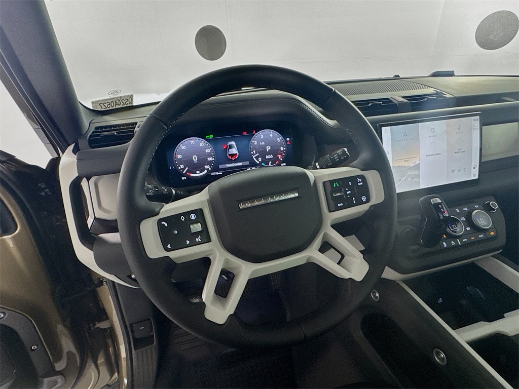 2025 Land Rover Defender 110 X-Dynamic SE photo 10