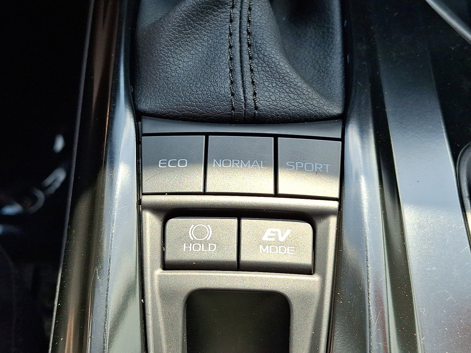 2025 Toyota Camry SE photo 20