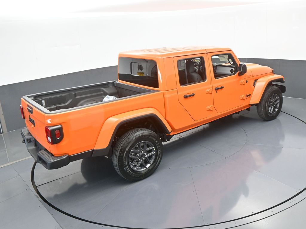 2025 Jeep Gladiator Sport S photo 38