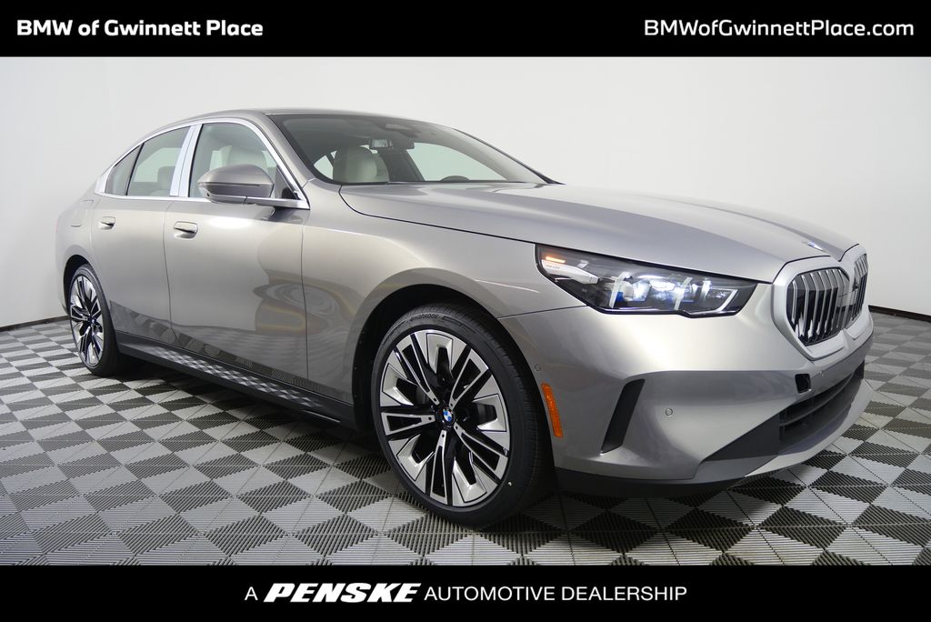 2026 BMW 5 Series 530i's photo