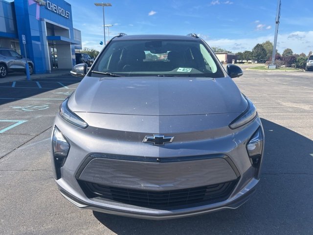2023 Chevrolet Bolt EUV Premier photo 2