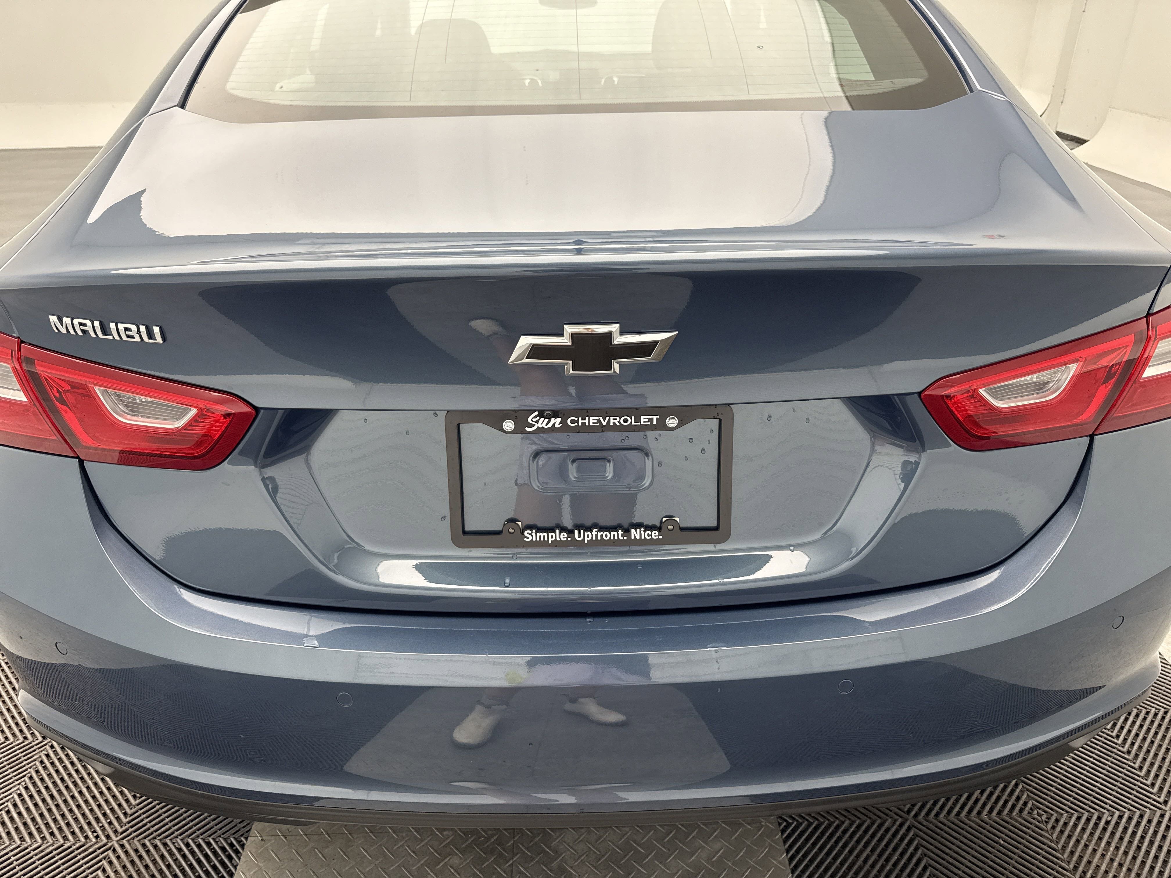 2025 Chevrolet Malibu LS photo 5