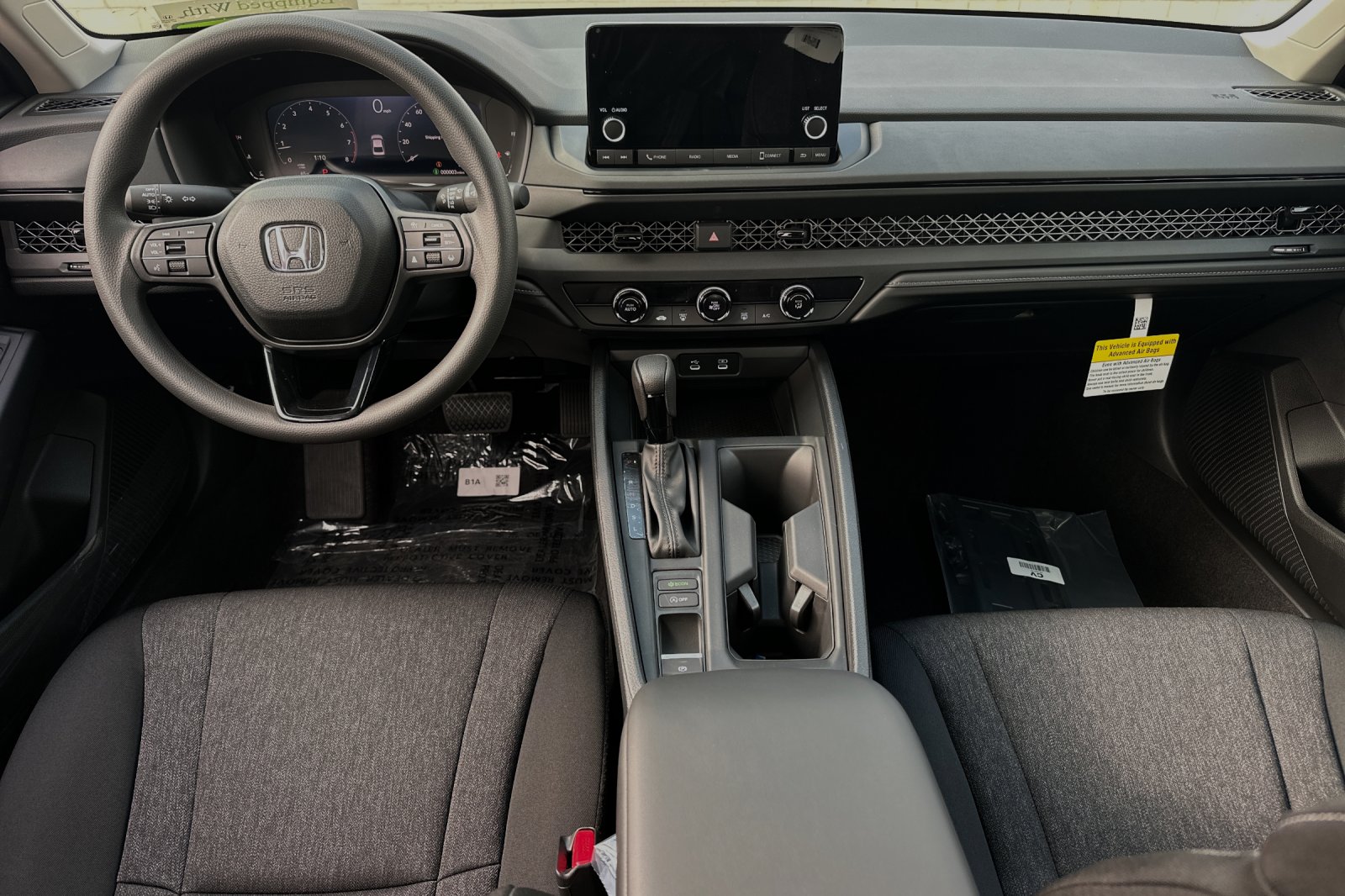 2025 Honda Accord LX photo 13