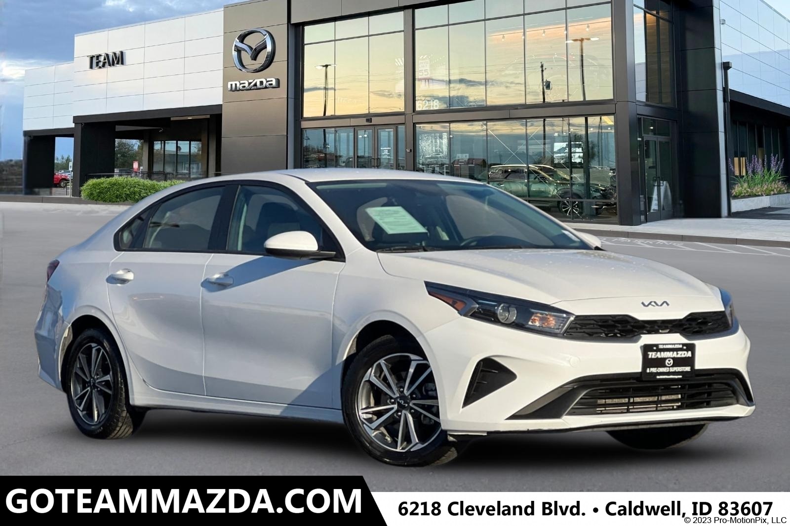 2023 Kia Forte LXS's photo