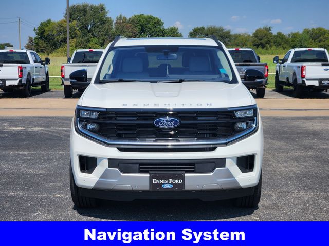 2025 Ford Expedition Platinum MAX photo 3