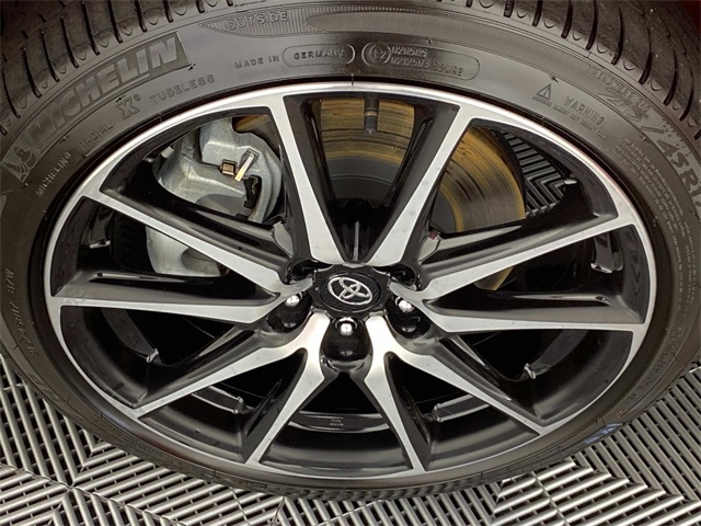 2023 Toyota GR86 Base photo 23