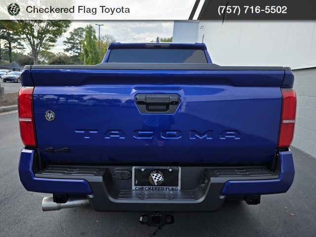 2025 Toyota Tacoma TRD Off-Road photo 6