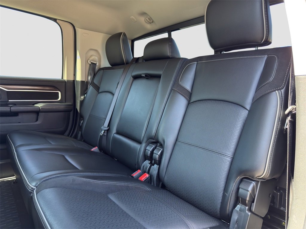 2024 Ram 3500 Laramie photo 12