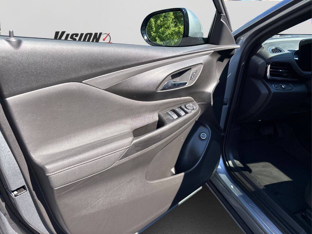 2024 Buick Envista Avenir photo 22