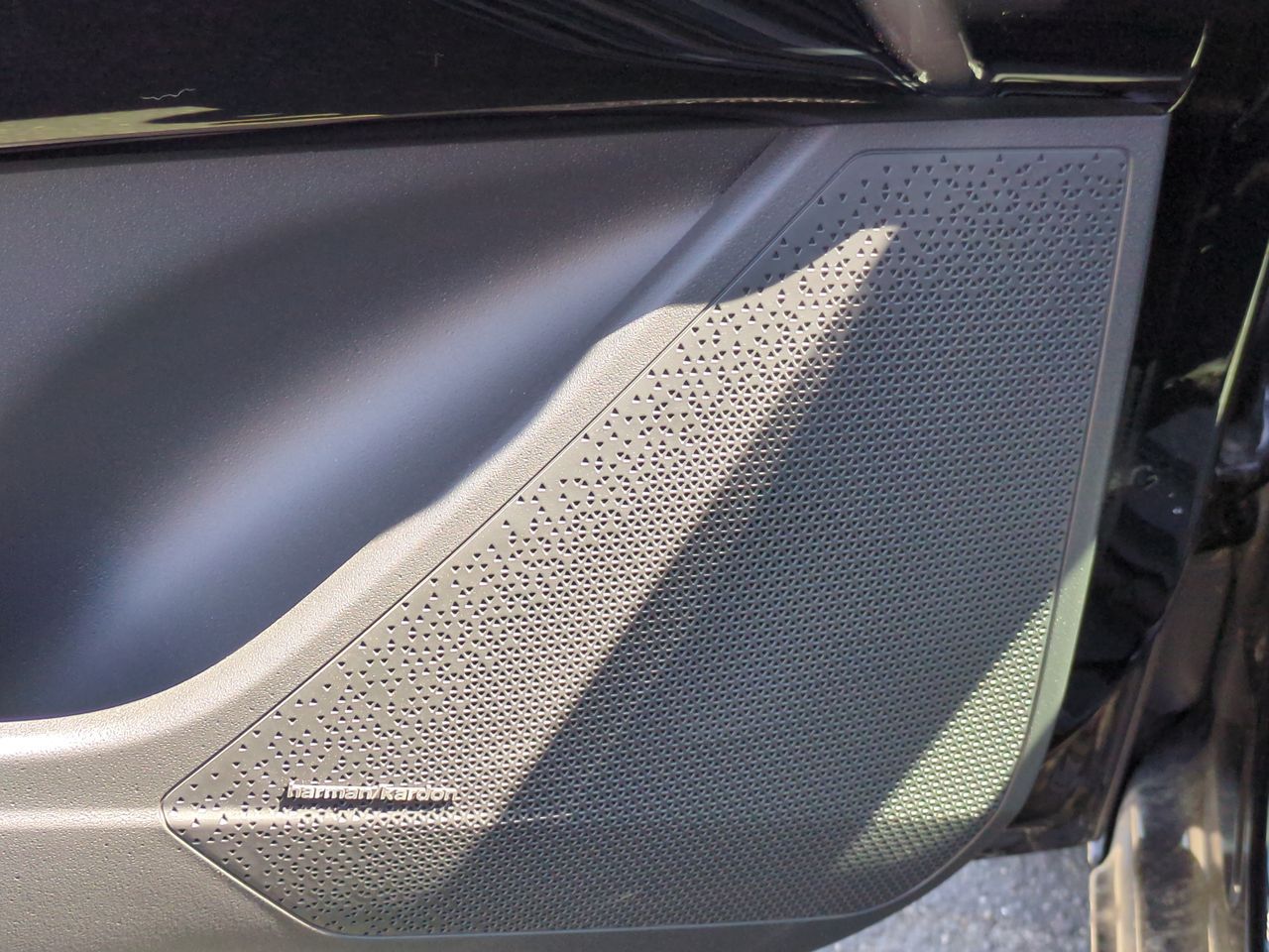 2024 Kia Niro EV Wave photo 22