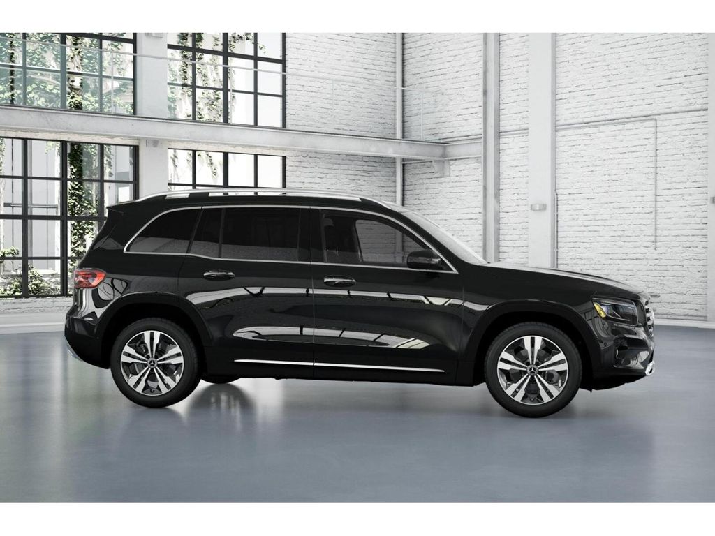 2025 Mercedes Benz GLB 250 4MATIC photo 15