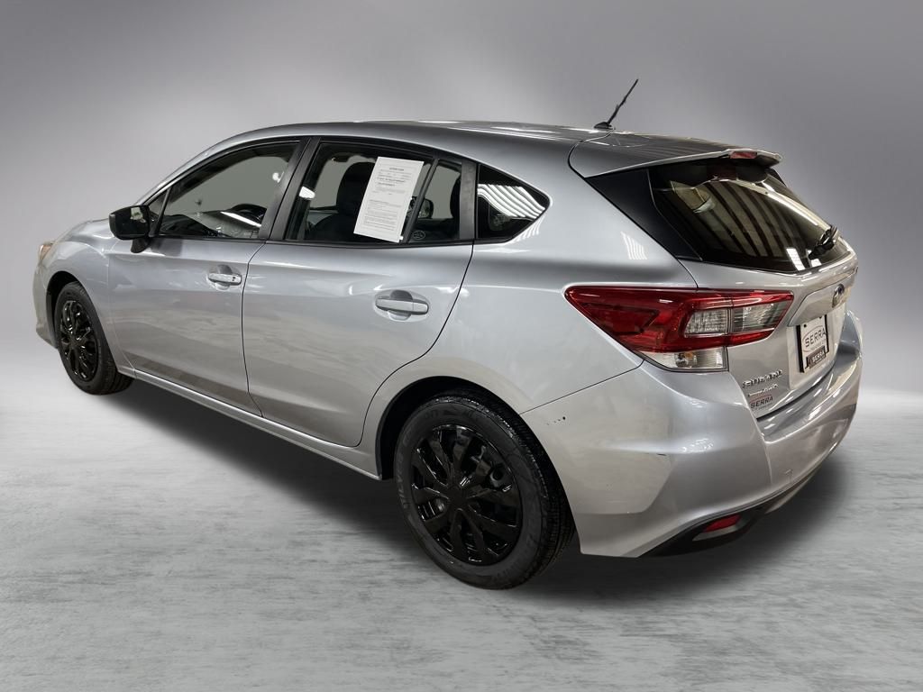 2023 Subaru Impreza Base photo 3