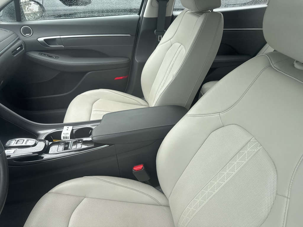 2021 Hyundai Sonata Limited photo 4