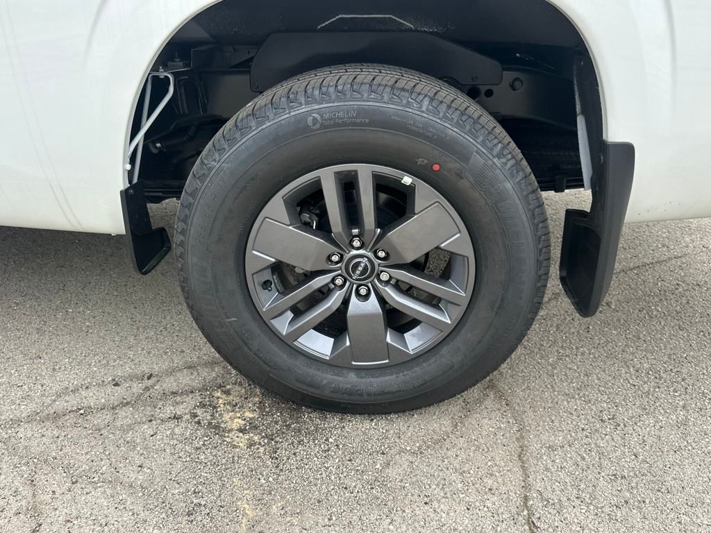 2025 Nissan Frontier SV photo 34