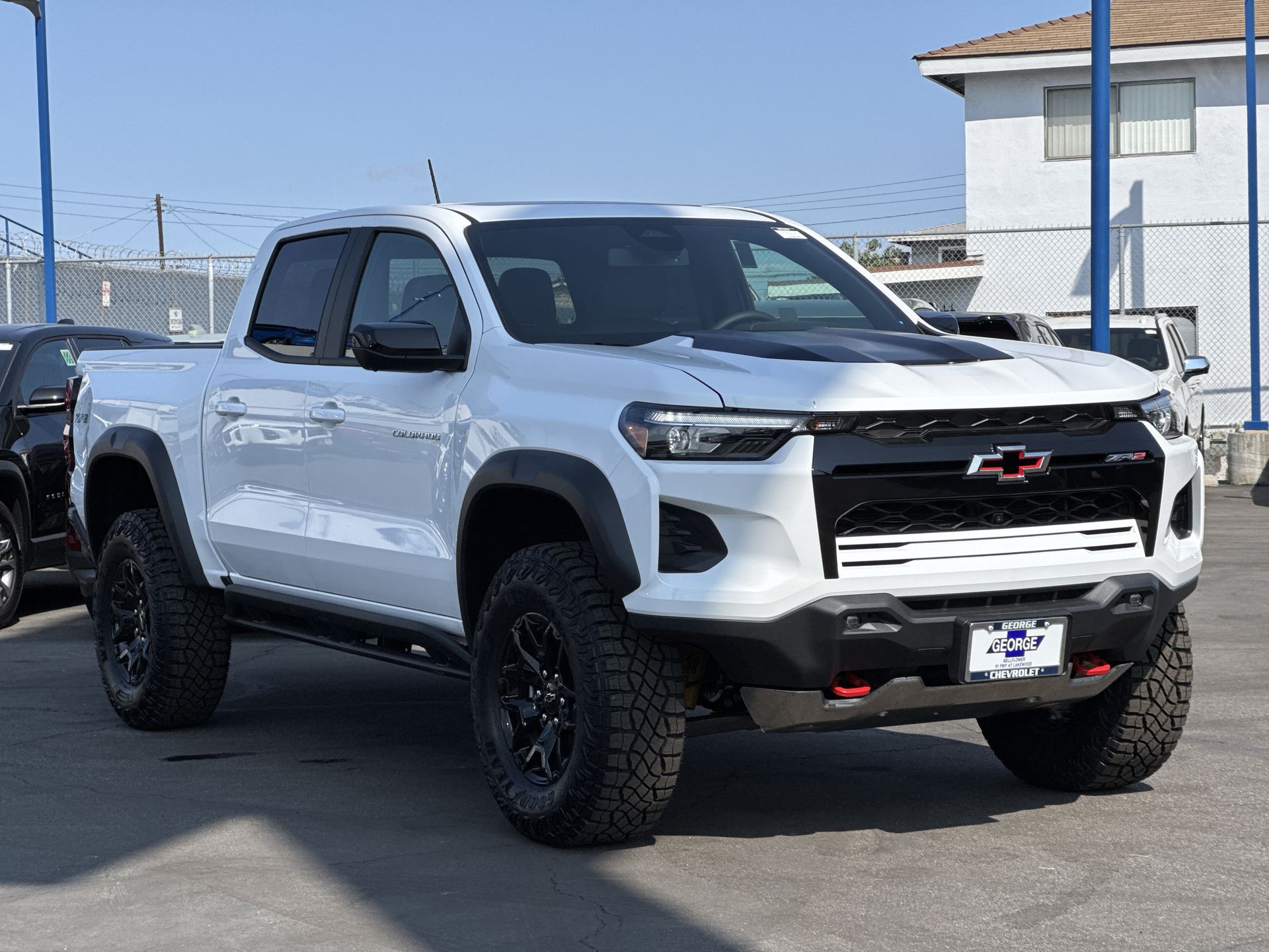 2025 Chevrolet Colorado ZR2 photo 3