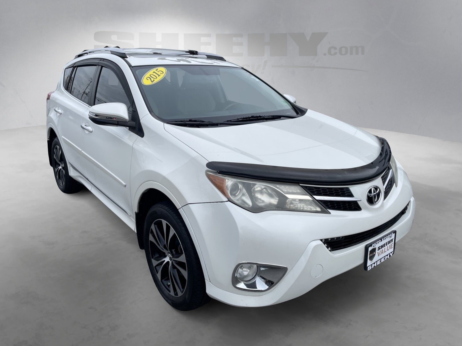 2015 Toyota RAV4 Limited photo 2