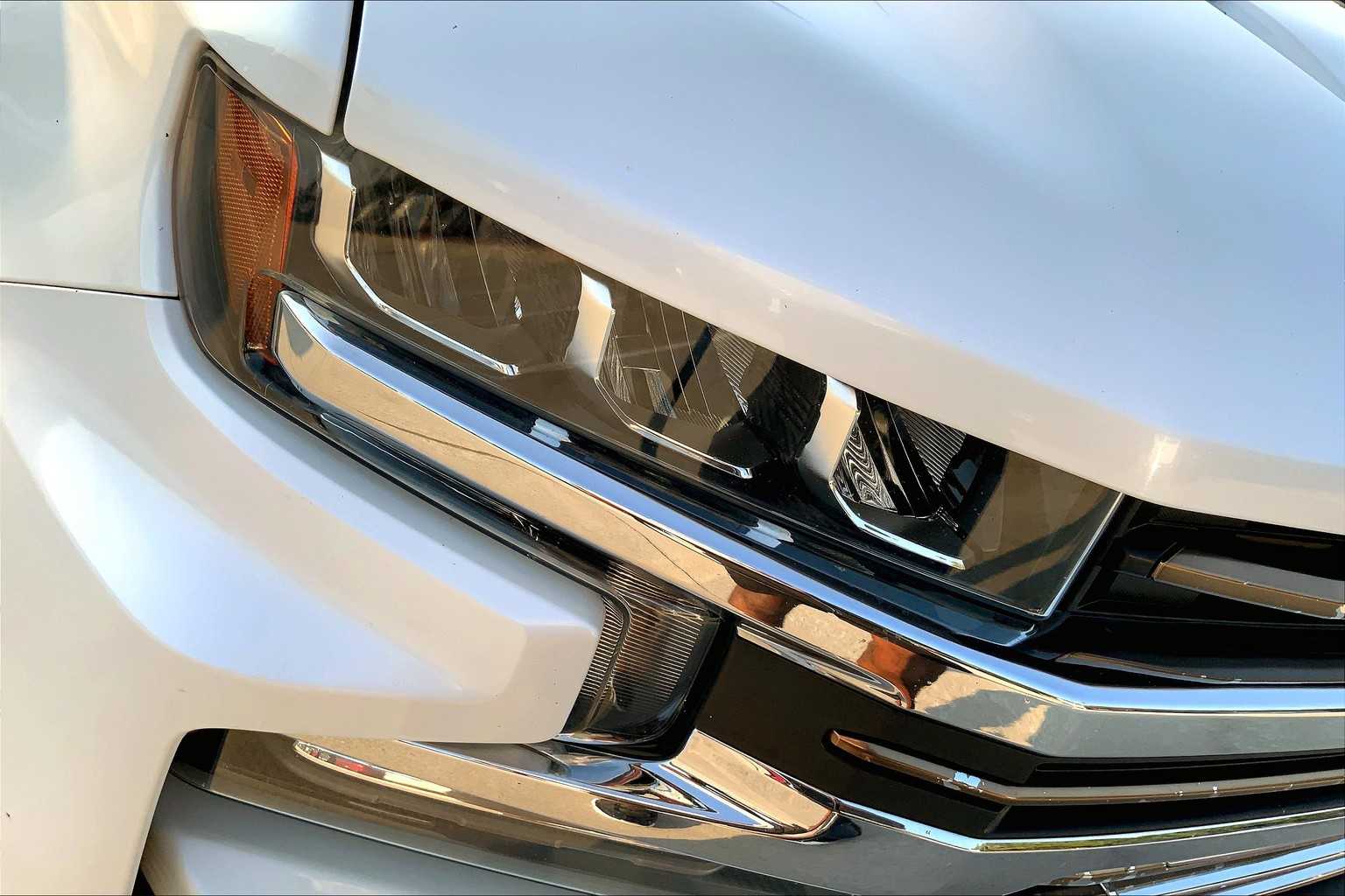 2019 Chevrolet Silverado 1500 High Country photo 25
