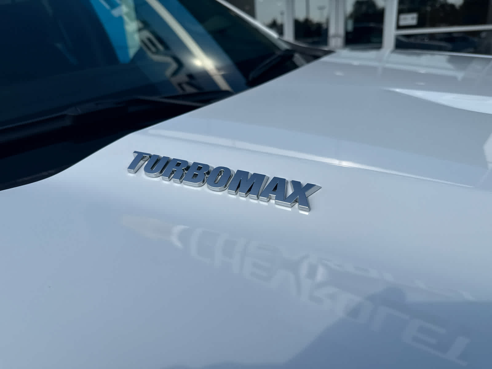 2025 Chevrolet Silverado 1500 LT photo 13